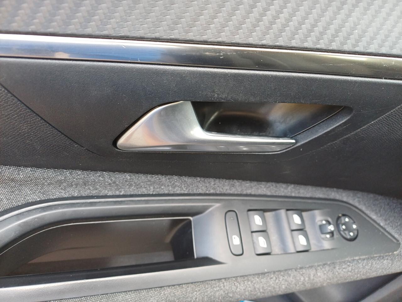 Peugeot 3008 del 2020