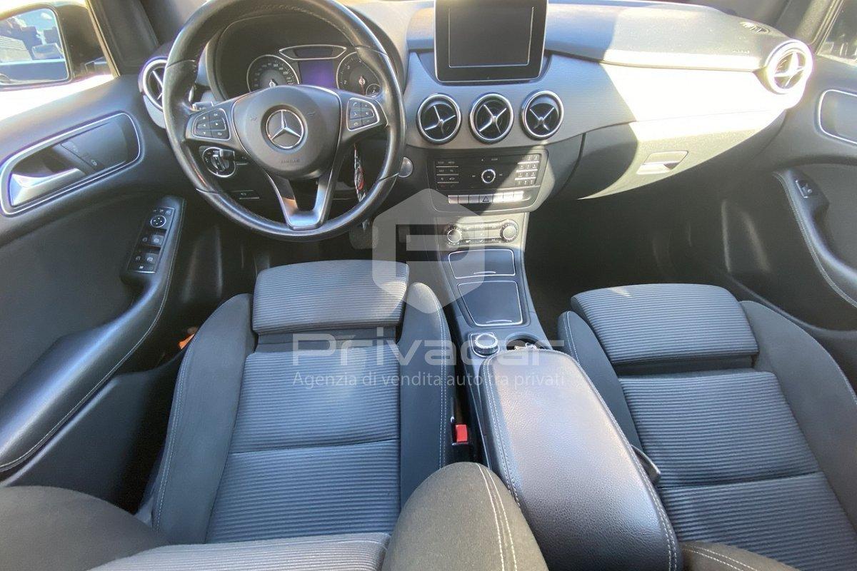 MERCEDES B 180 d Automatic Business Extra