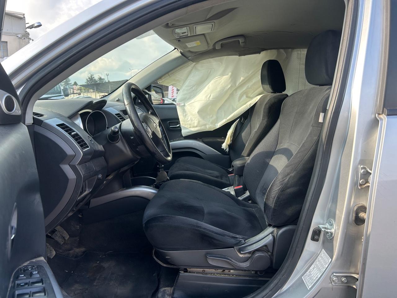 Mitsubishi Outlander 2.0 DI-D