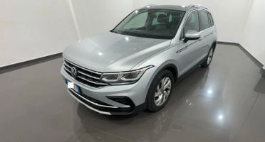 Volkswagen Tiguan 2.0 TDI 150 CV SCR DSG Elegance