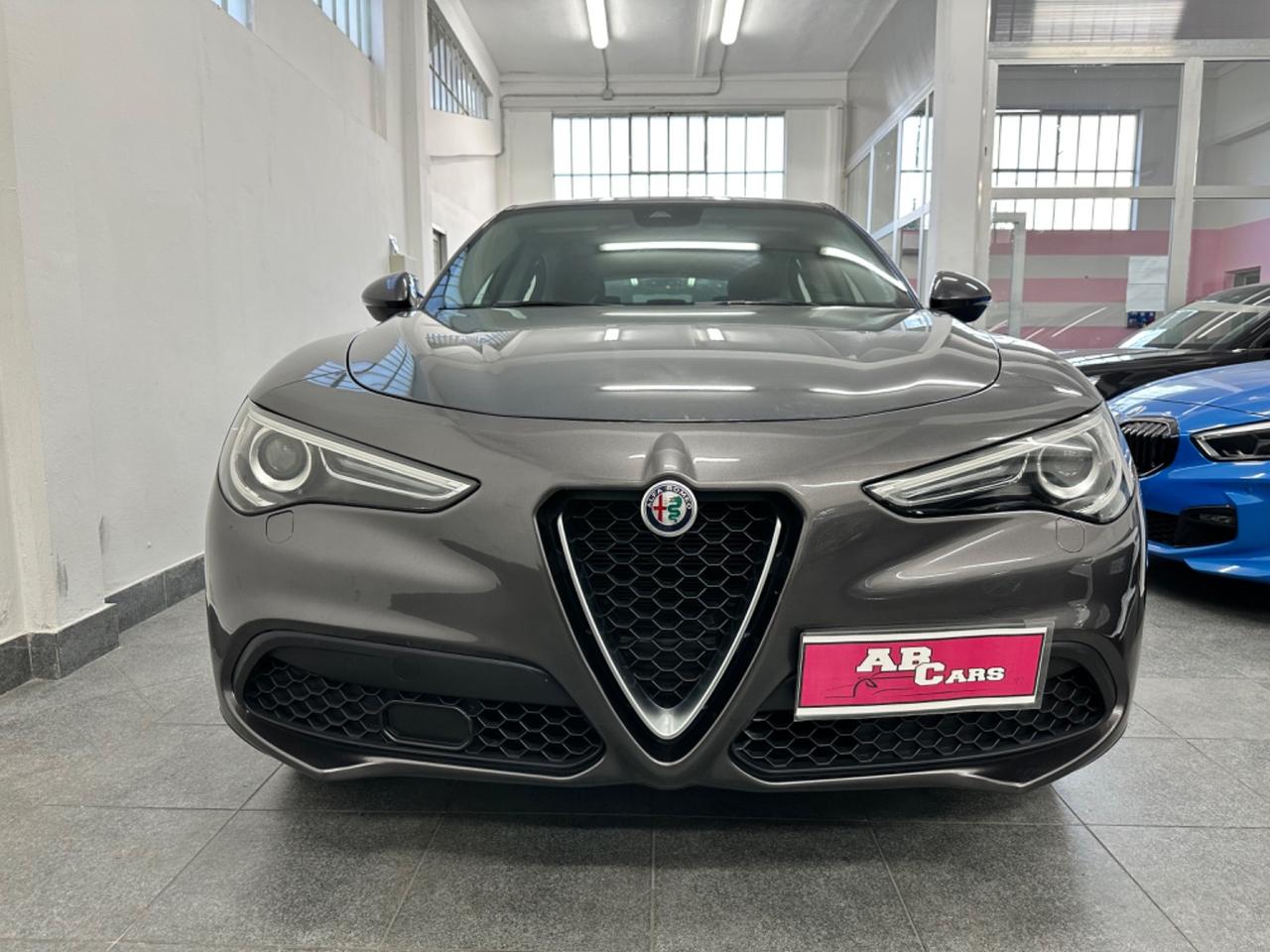 Alfa Romeo Stelvio SUPER