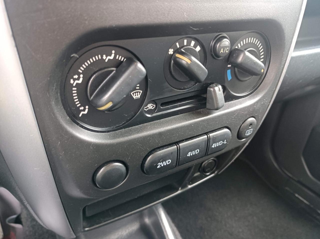 Suzuki Jimny 1.3i 16V cat 4WD Special