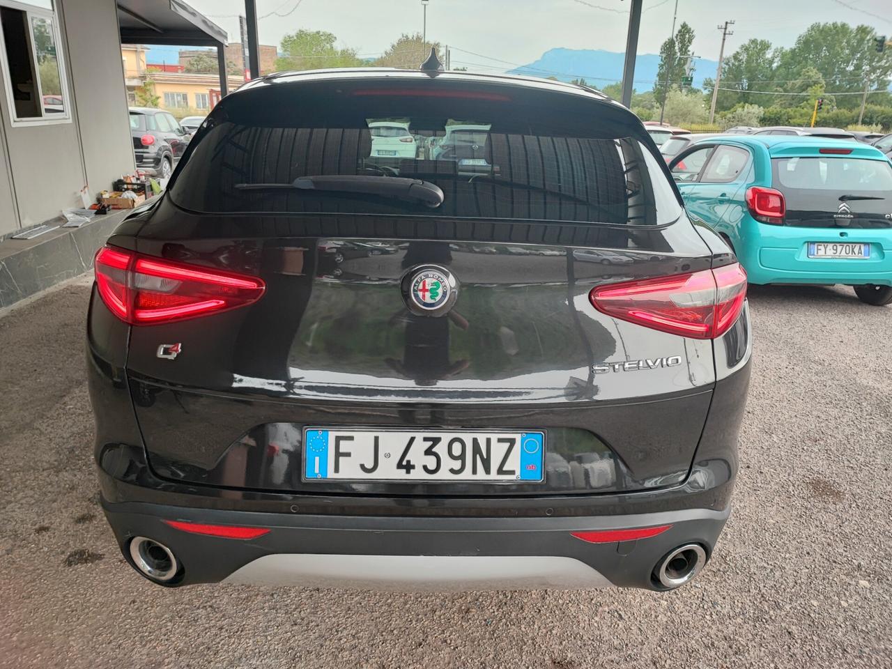 Alfa Romeo Stelvio 2.2 Turbodiesel 210 CV AT8 Q4 Super