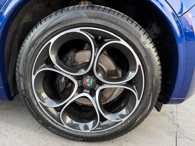 Alfa Romeo Stelvio 2.2 Turbodiesel 190 CV AT8 Q4 Sprint