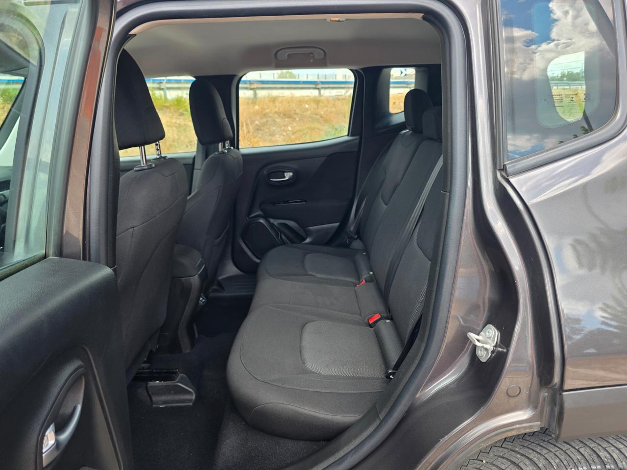 Jeep Renegade 1.6 Mjt 130 CV Longitude