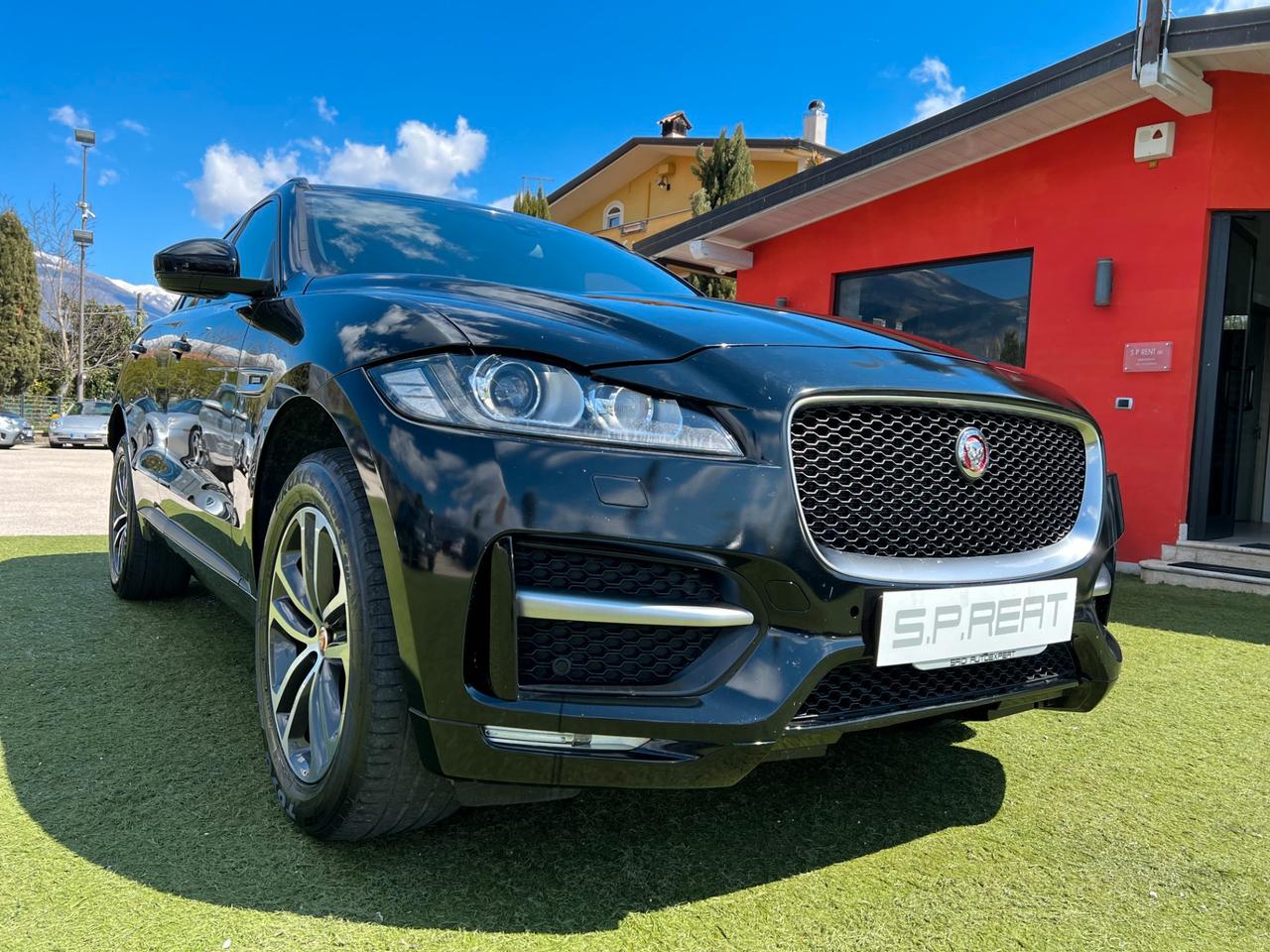 Jaguar F-Pace 2.0 D 180 CV R DYNAMIC/NAVI/CAMERA/MERIDIAN