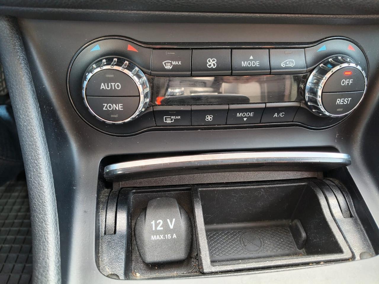 Mercedes-benz GLA 200 d Automatic Sport