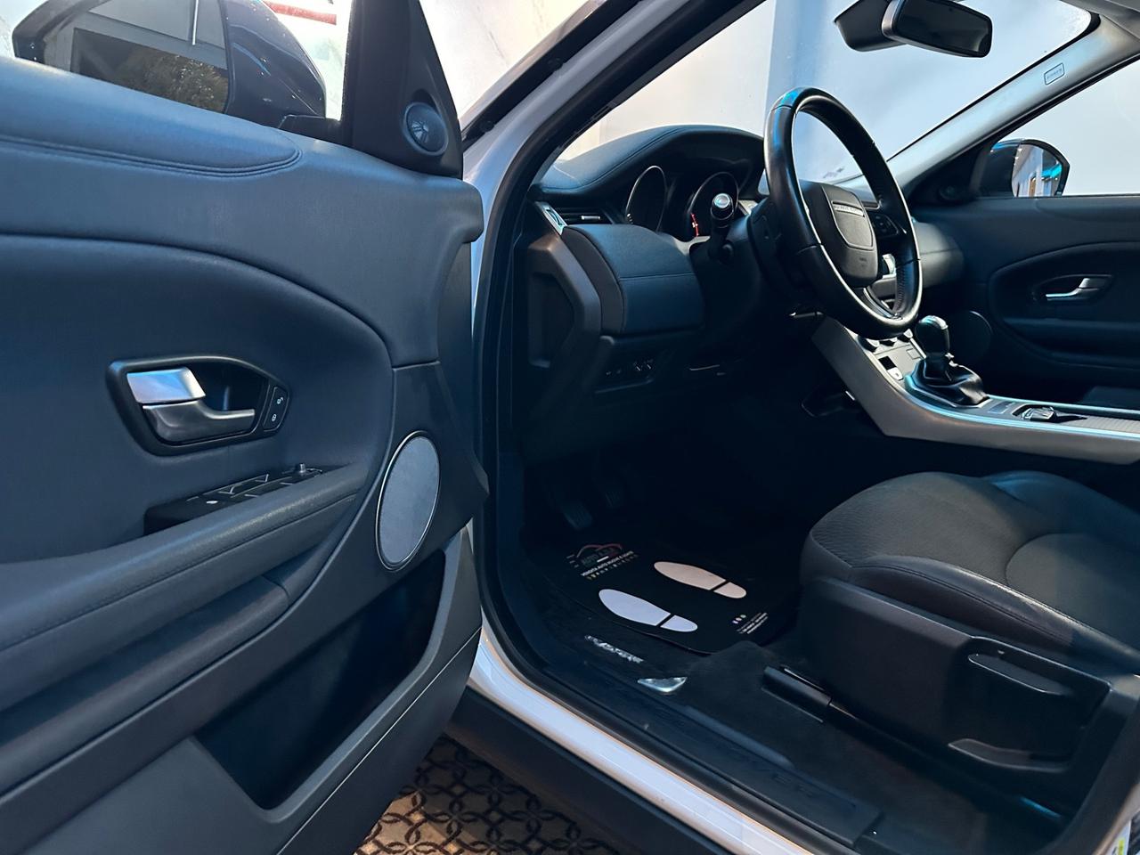 Land Rover Range Evoque 2.0 eD4 5p. SE Dynamic