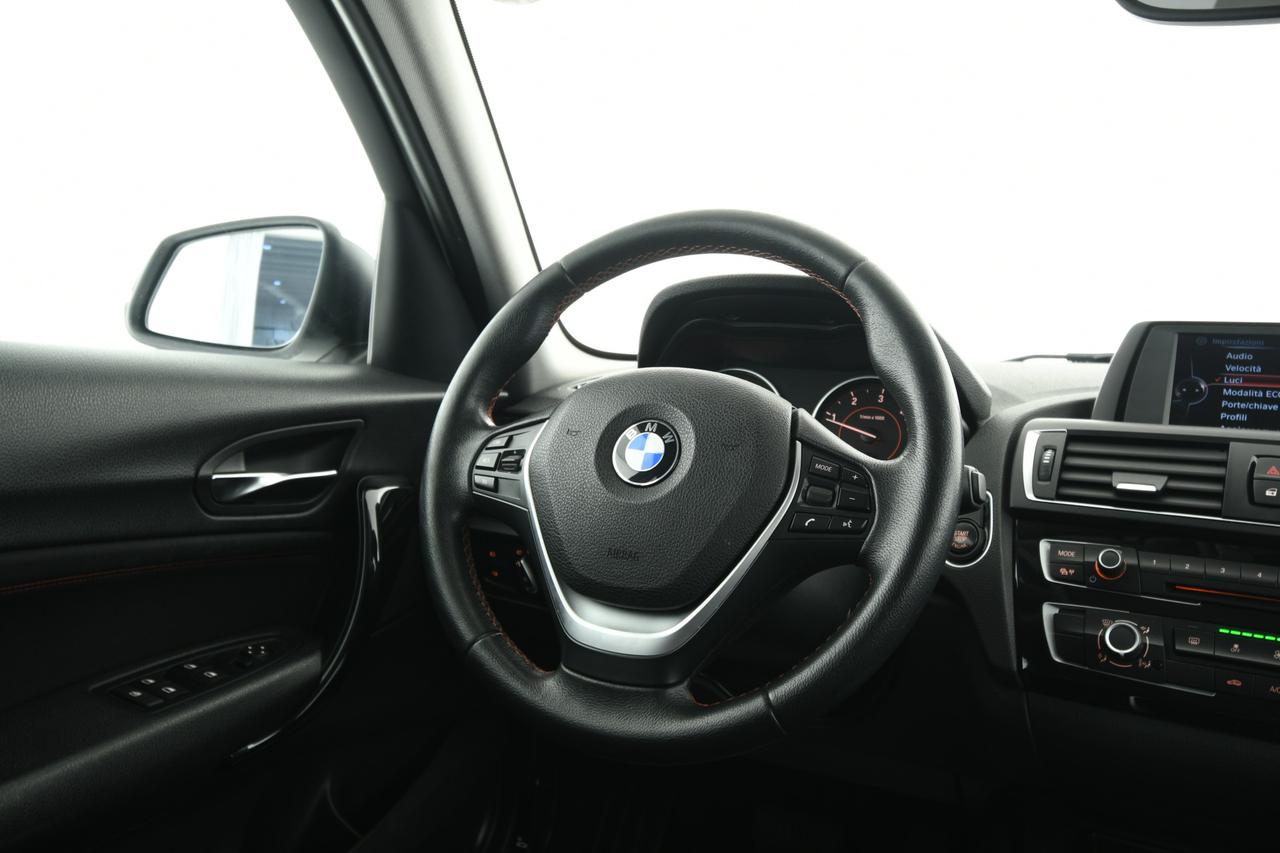 BMW 118d Sport 5p auto LED+C17"