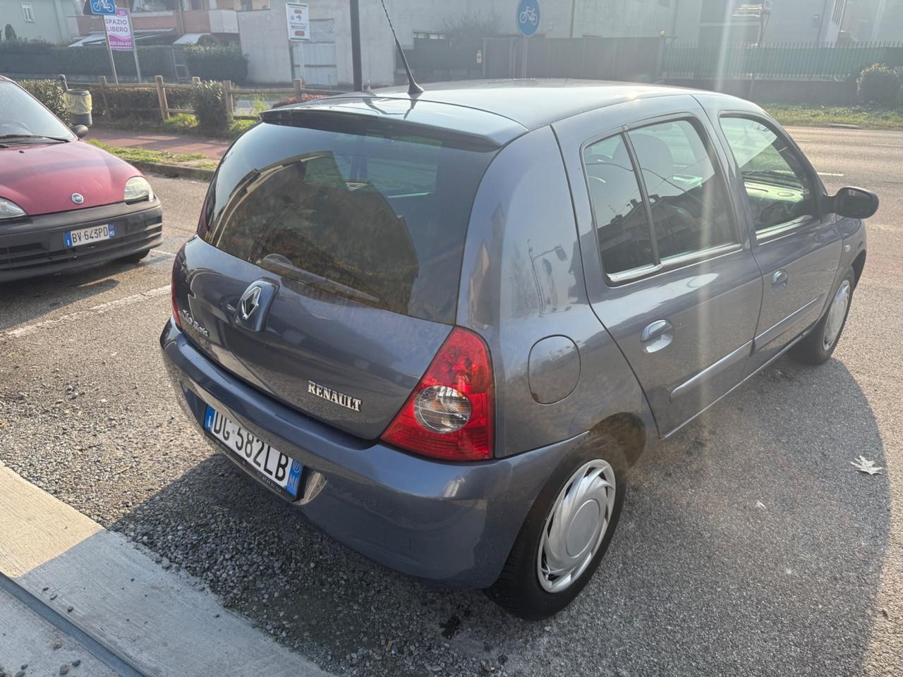 Renault Clio Storia 1.2 5 porte Dynamique
