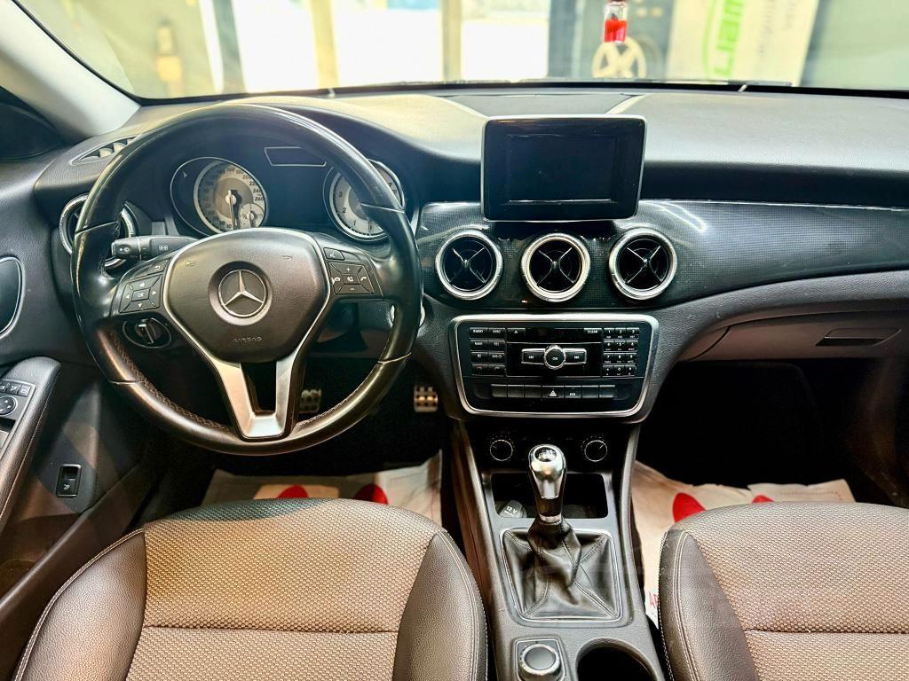 Mercedes CLA Berlina CLA 180 Premium