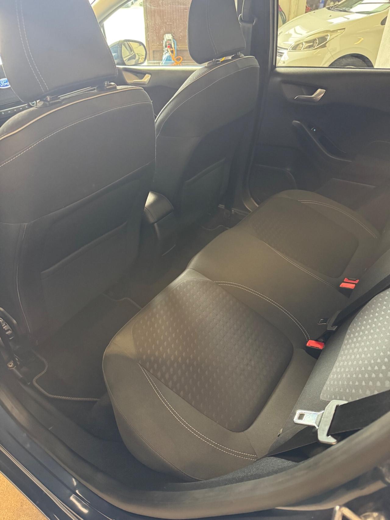 Ford Fiesta 1.1 85 CV TITANIUM