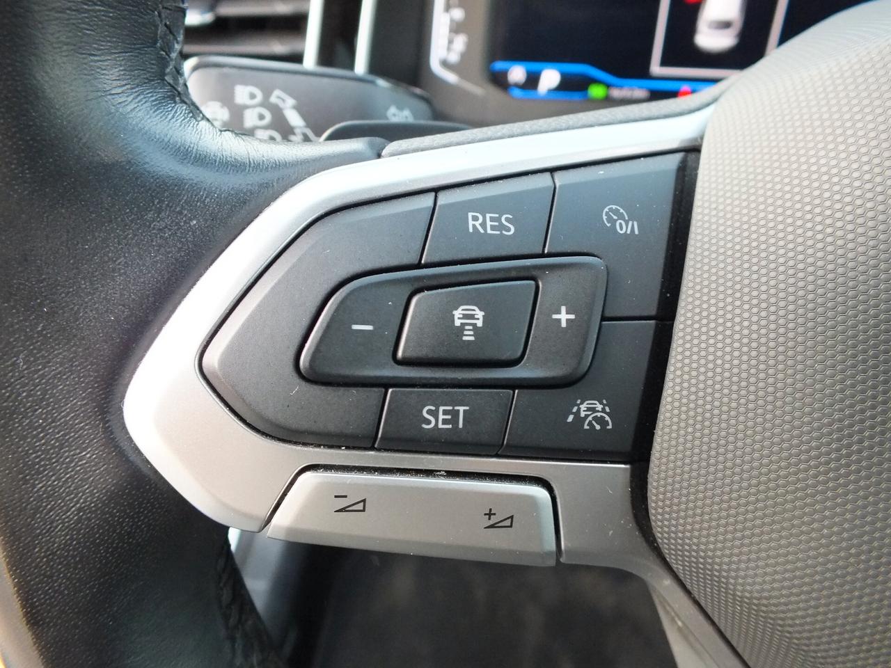 VW TAIGO TSI 110 CV DSG R-LINE -TETTO ADAPTIVE CRUIS C.