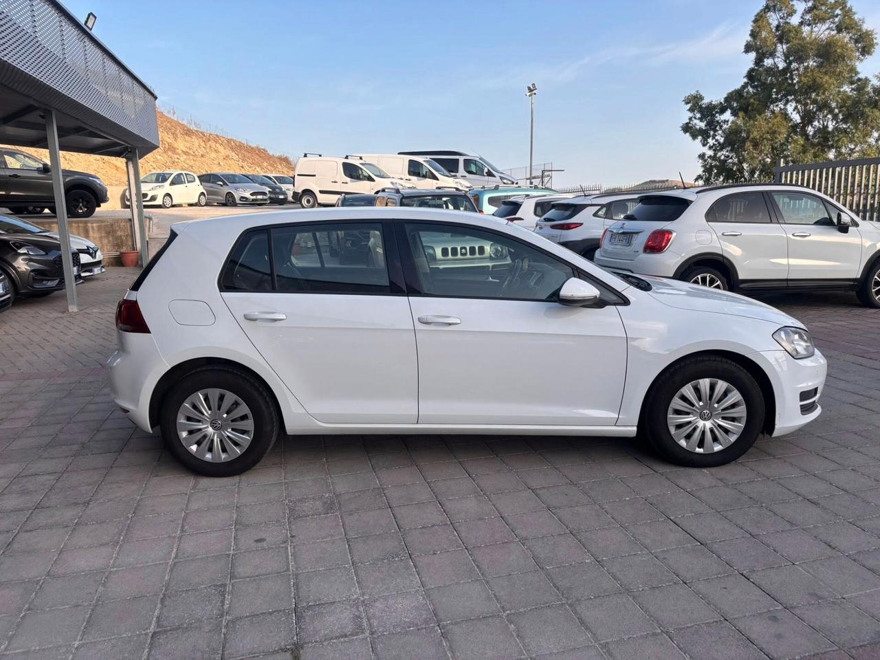 VOLKSWAGEN GOLF 7