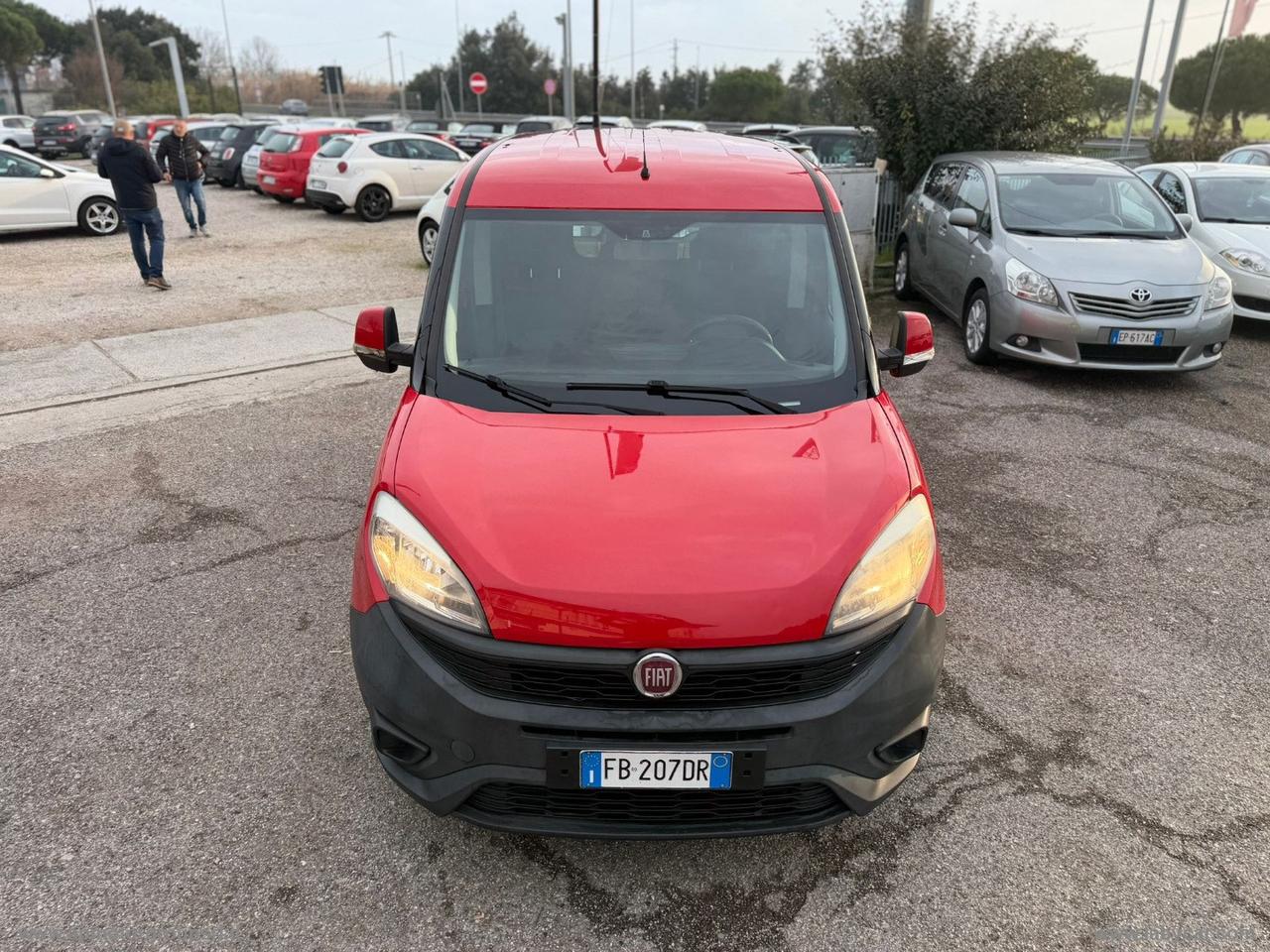 Doblò 1.6 MJT 90CV S&S PL-TN CARGO VETRATO