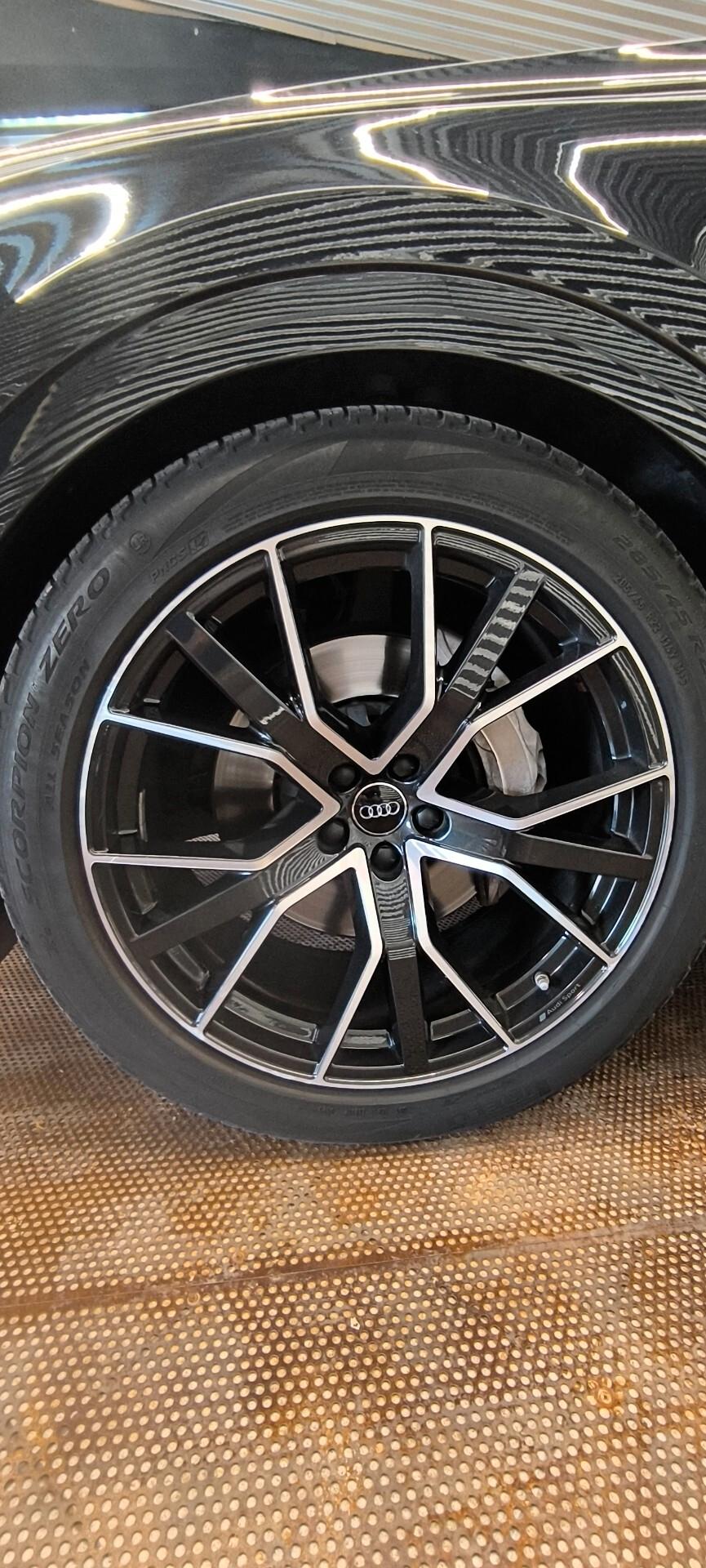 Audi Q8 45 TDI quattro tiptronic Sport S-Line