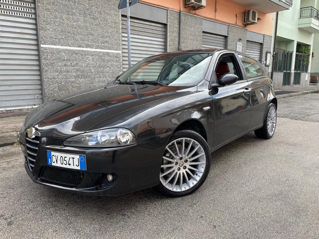 Alfa Romeo 147 Restayling 1.9M-JET 5porte Black Line SuperFull