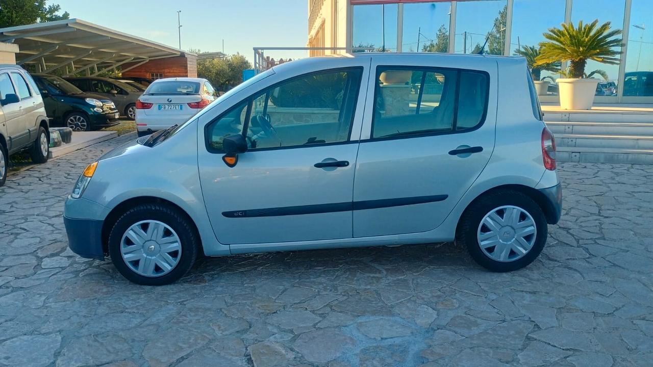 Renault Modus 1.5 dCi 65CV Confort Authentique