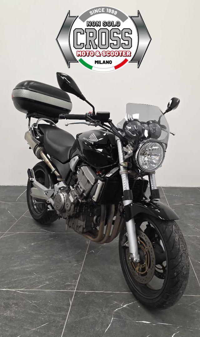 HONDA Hornet 900 - ANNO 2004