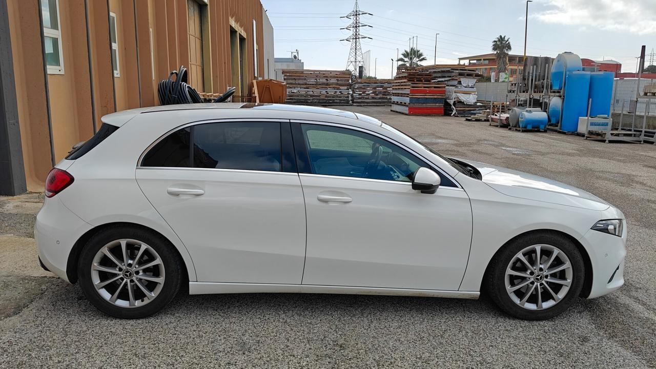 MERCEDES CLASSE A 160 B 109CV - 2019