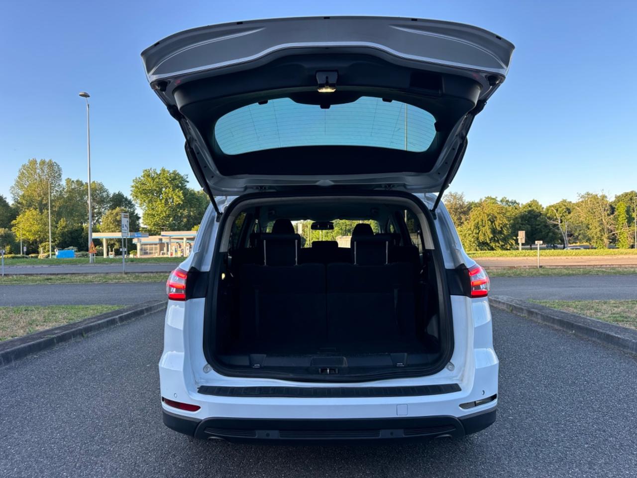 Ford S-Max 2.0 TDCi 150CV S&S Powershift 7p.ti Titanium Business