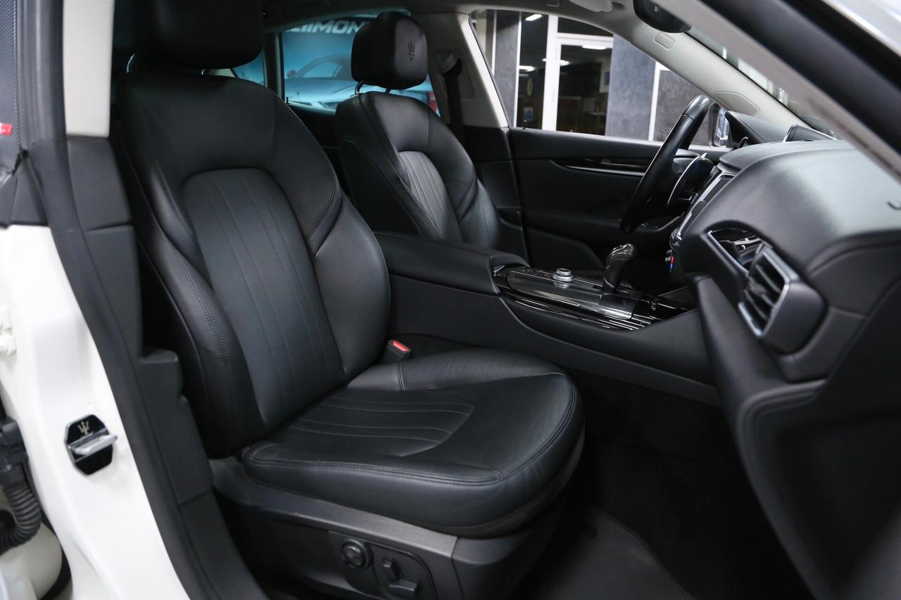 Maserati Levante V6 Diesel 250 cv AWD auto