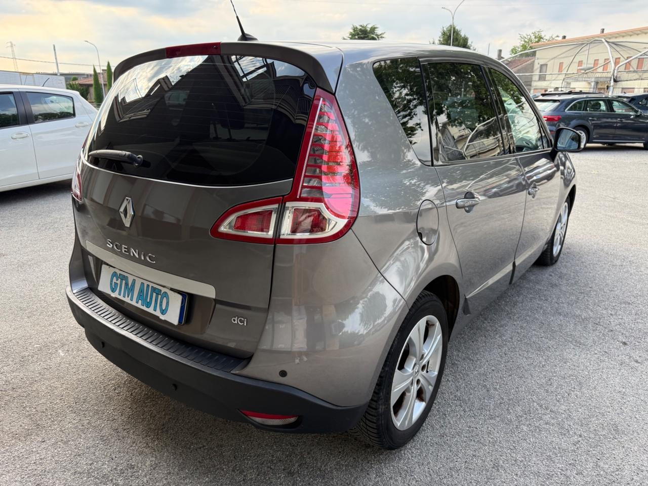 Renault Scenic X-mod - 1.5 dCi 110CV