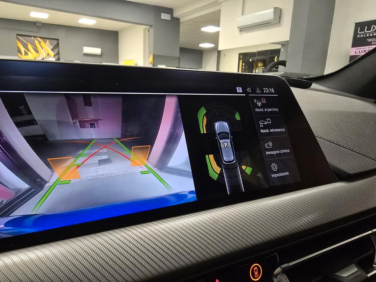 BMW 135 F40 M135i xDrive AKRAPOVIC_ALCANTARA_TETTO_LED BMW