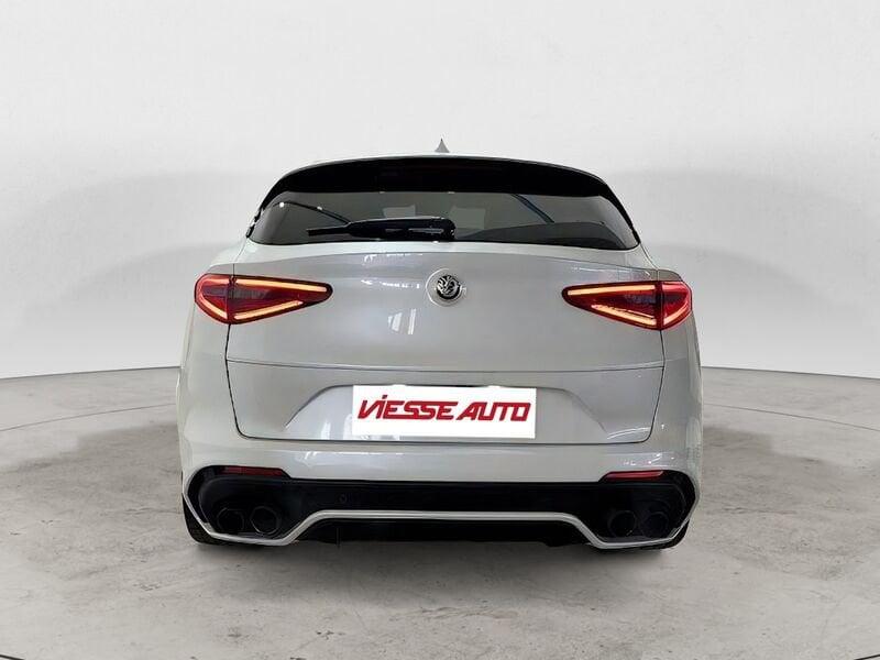 Alfa Romeo Stelvio Stelvio 2.9 Bi-Turbo V6 510 CV AT8 Quadrifoglio