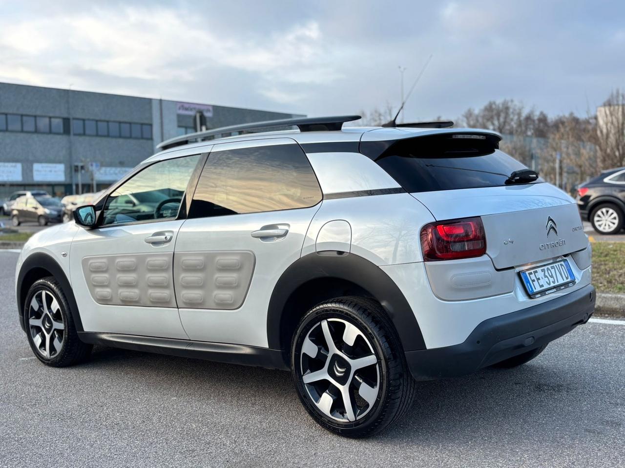 Citroen C4 Cactus BlueHDi 100 S&S ETG6 Shine