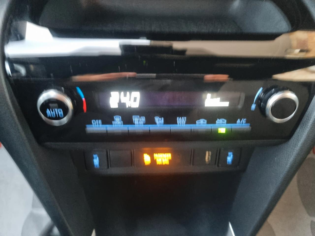 Toyota Yaris Cross 1.5 Hybrid 5p. E-CVT AWD-i Trend