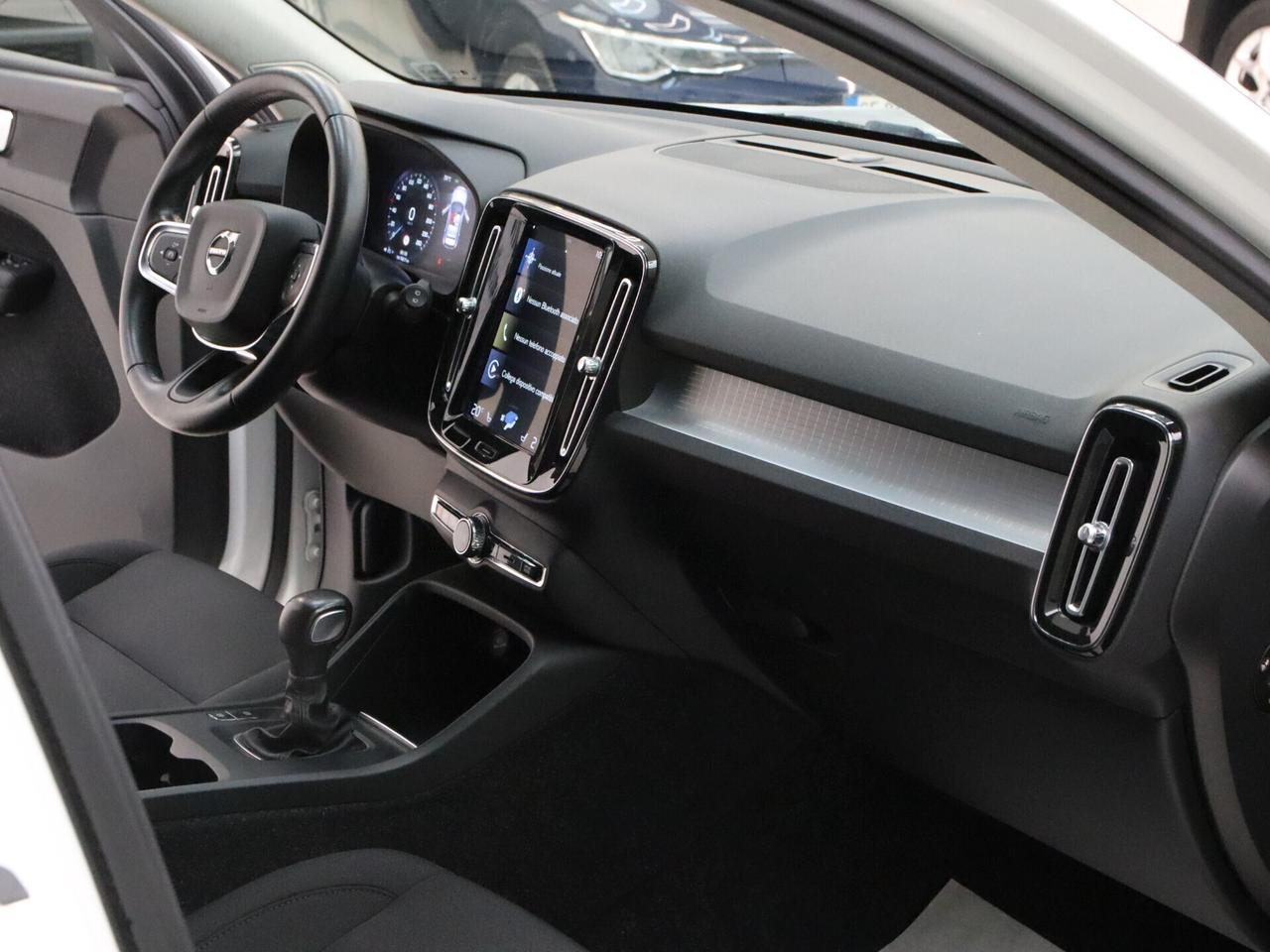 Volvo XC40 1.5 t2 Momentum Pro my21