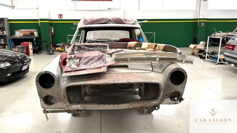 Lancia Flaminia 2.5 – 1963 - Progetto Restauro - Materiale incluso