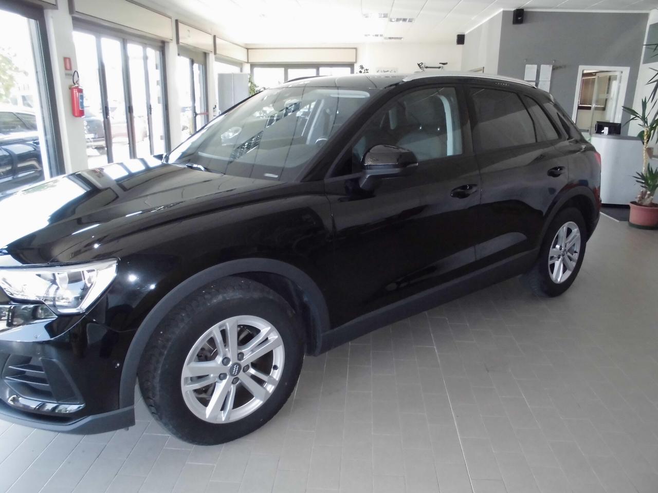 Audi Q3 35 TDI S tronic Business Advanced