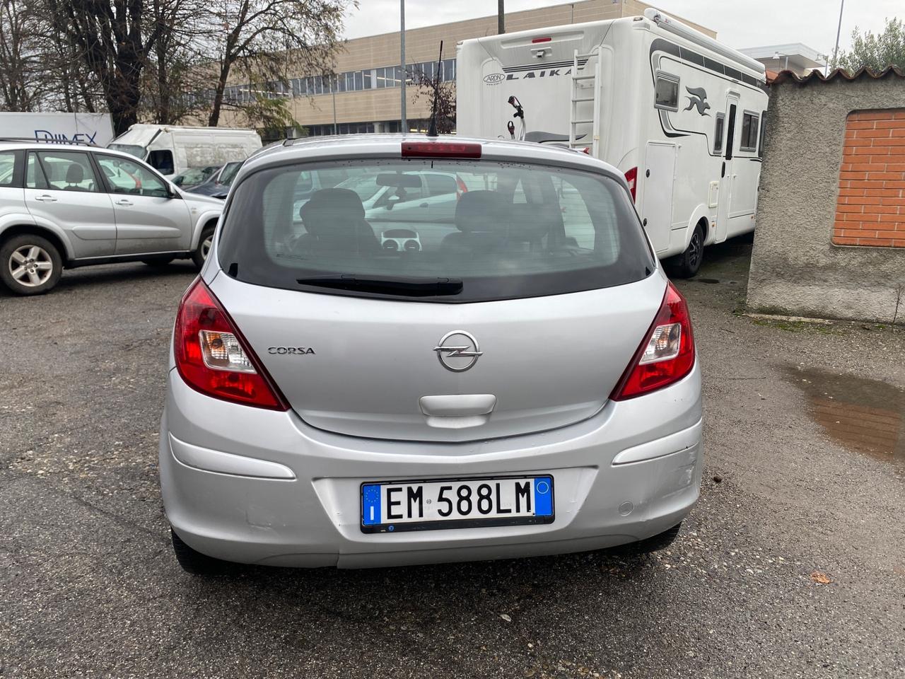 Opel Corsa 1.2 5 porte Elective