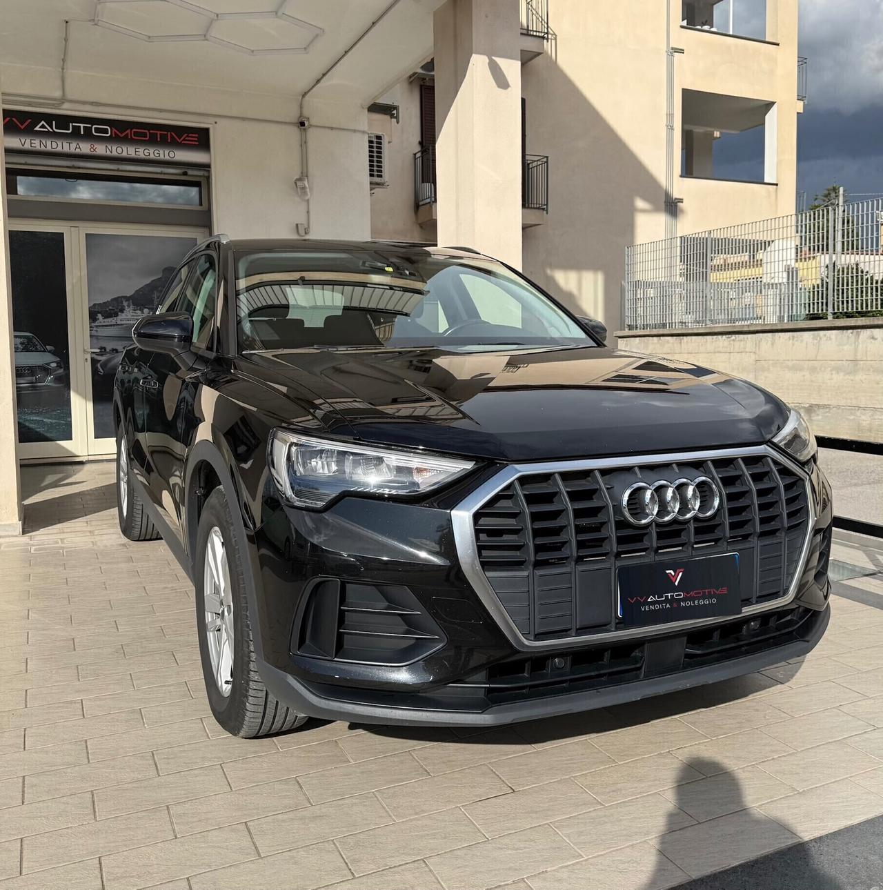 Audi Q3 35 TDI S tronic Business Advanced