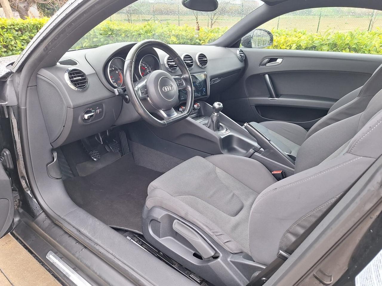 Audi TT 1.8 TFSI 160cv Fari Xeno , Da vetrina