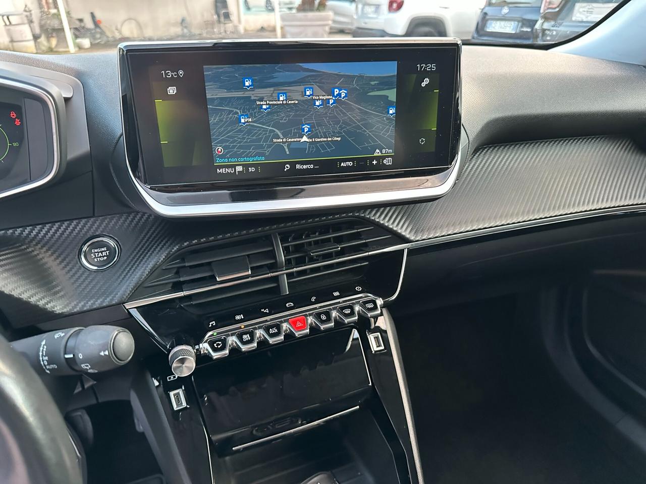 Peugeot 2008 BlueHDi 130 S&S EAT8 Allure