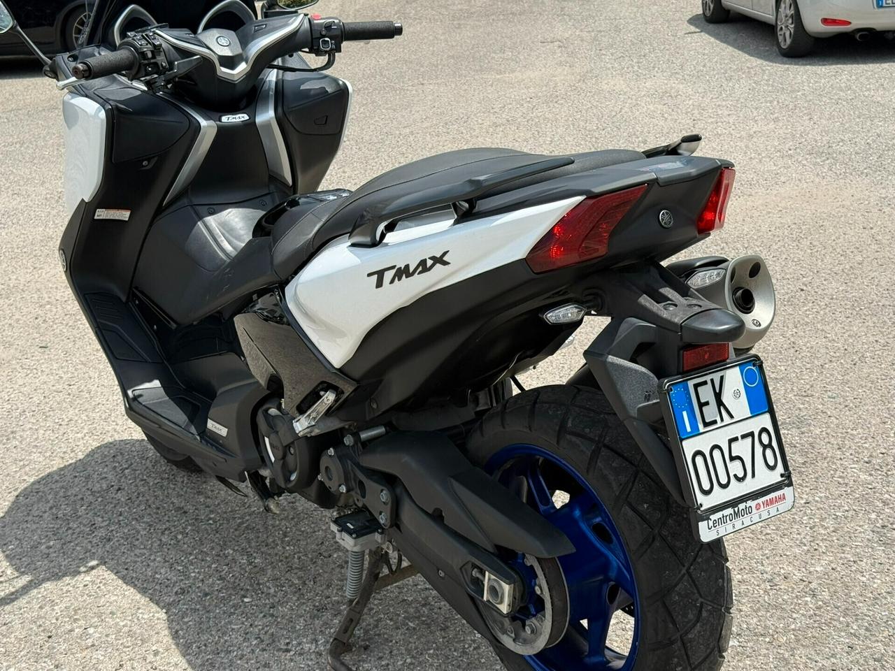 Yamaha T Max 530