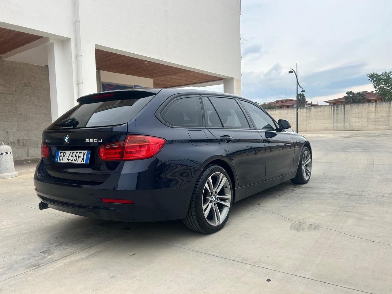 Bmw 320 320d xDrive Touring Msport