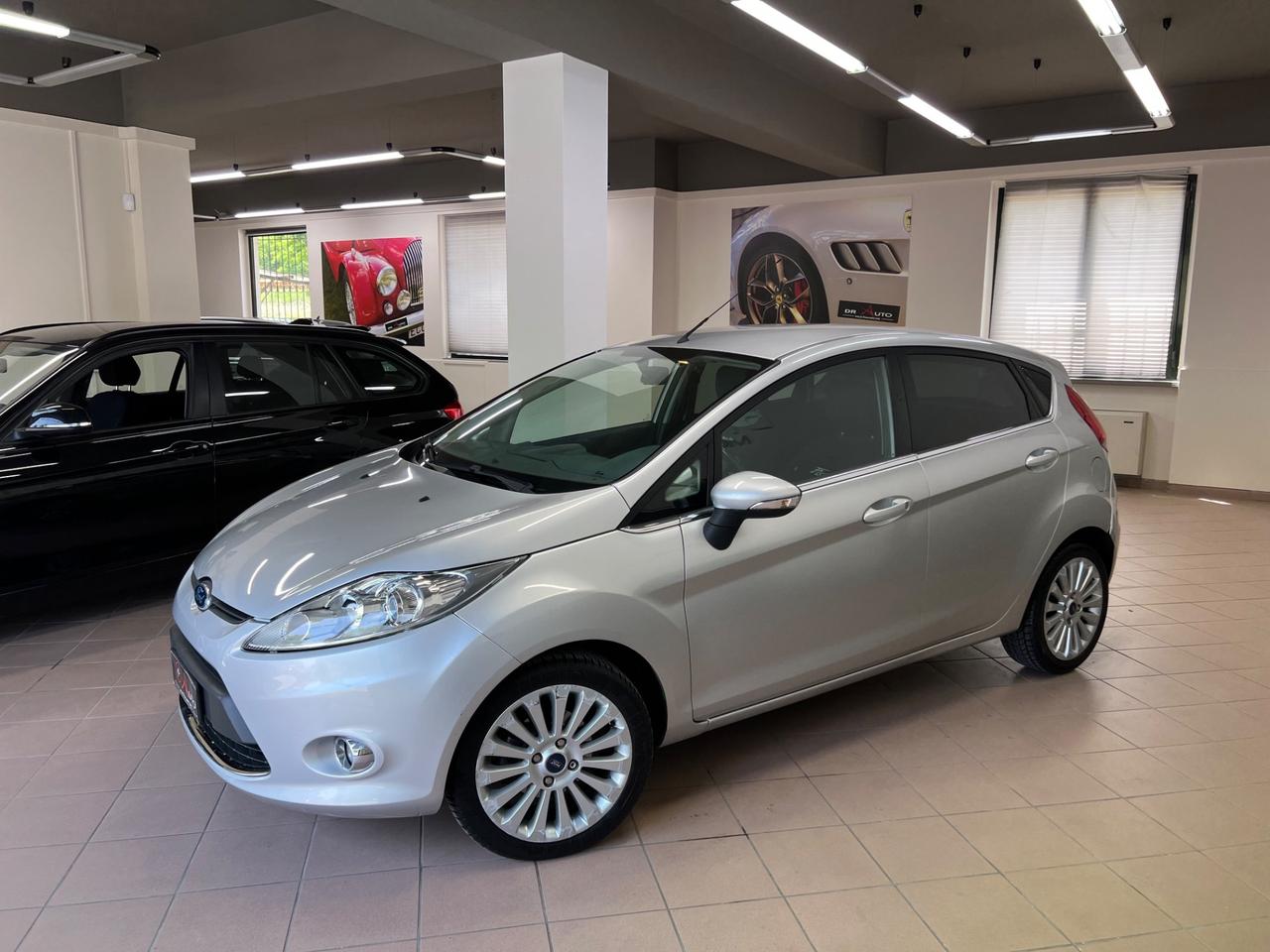 Ford Fiesta 1.4 TDCi 5p. Titanium