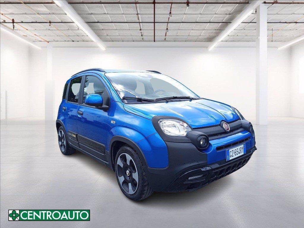 FIAT Pandina Cross 1.0 firefly hybrid s&s 70cv del 2025