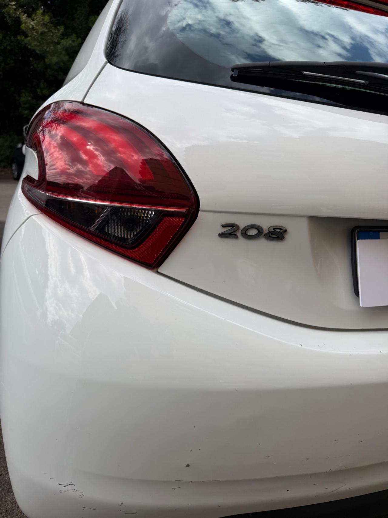 Peugeot 208 BlueHDi 75
