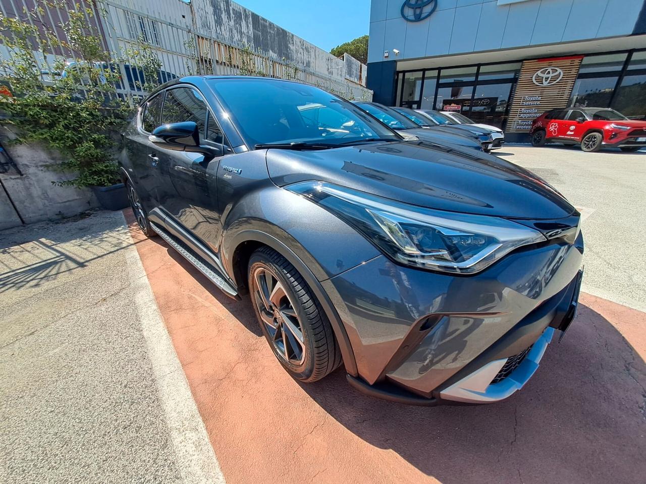 Toyota C-HR 2.0 Hybrid E-CVT Style