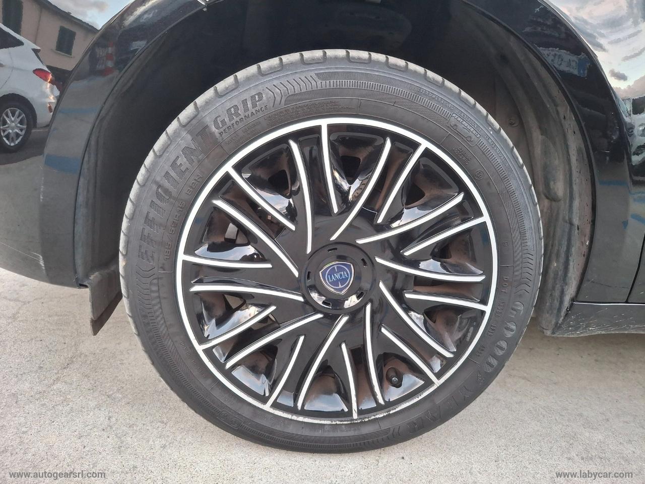 LANCIA Ypsilon 1.0 FireFly 5p.S&S Hybryd Gold