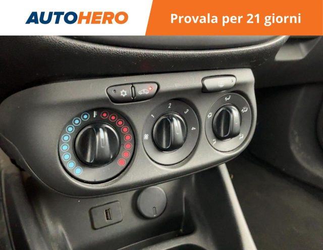 OPEL Corsa 1.2 Coupé b-Color