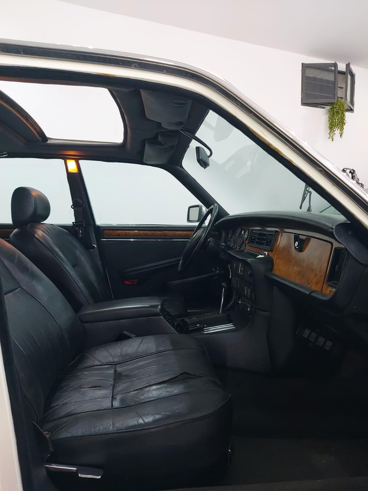 Jaguar XJ6 4.2 SOVEREIGN 1983