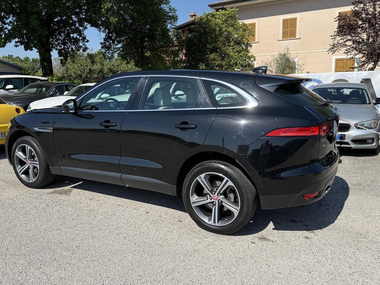 JAGUAR F PACE FULL OPTIONAL PERFETTA