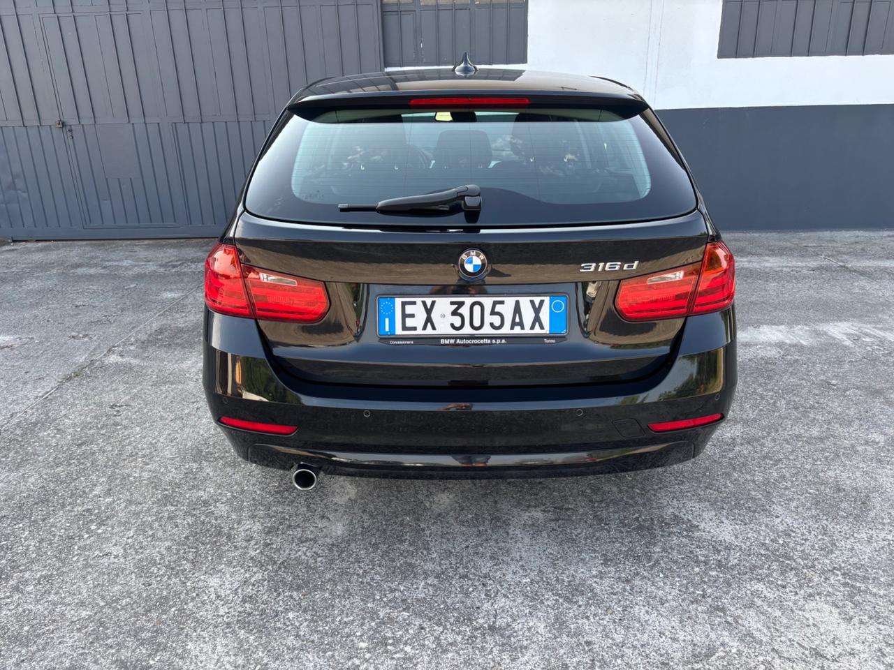 Bmw serie 3. 316d. 2.0d. Garanzia 12 mesi.