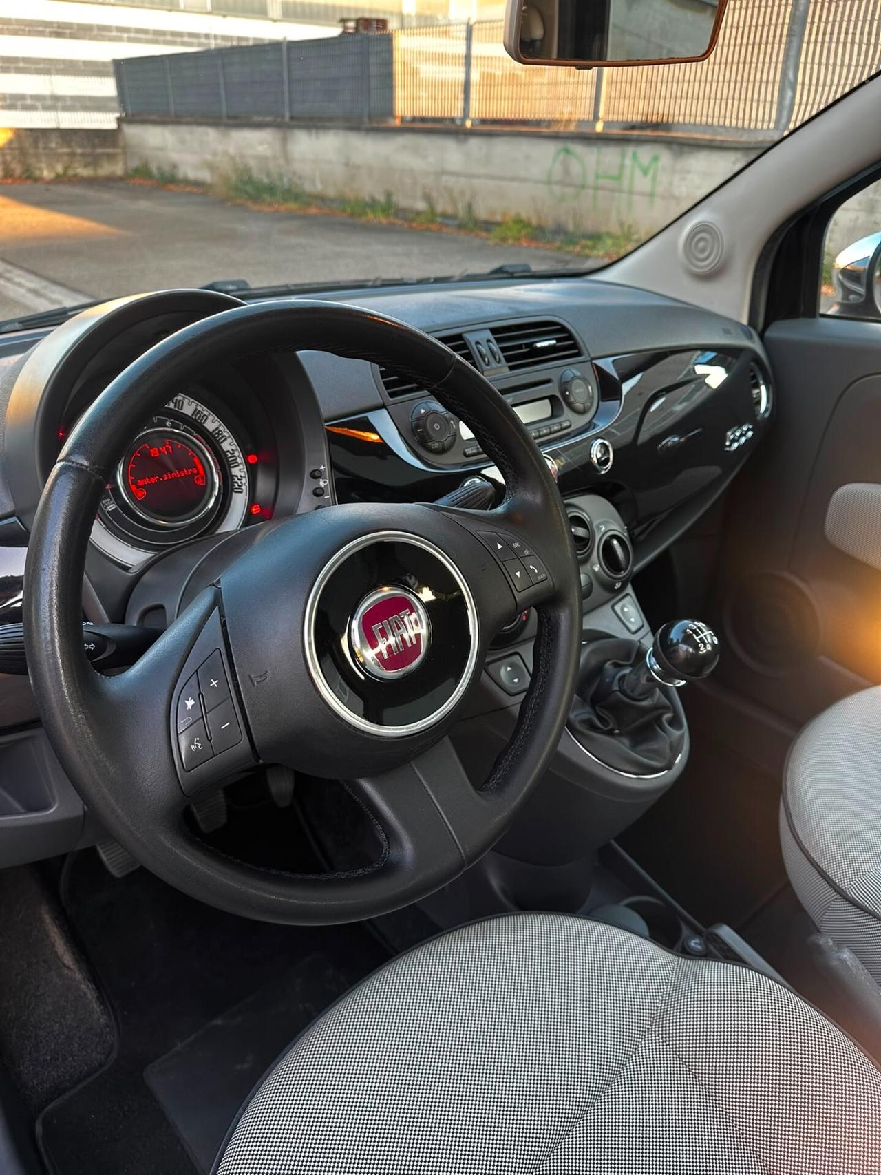 Fiat 500 1.2 benz 2014 SOLAMENTE 121.000 KM